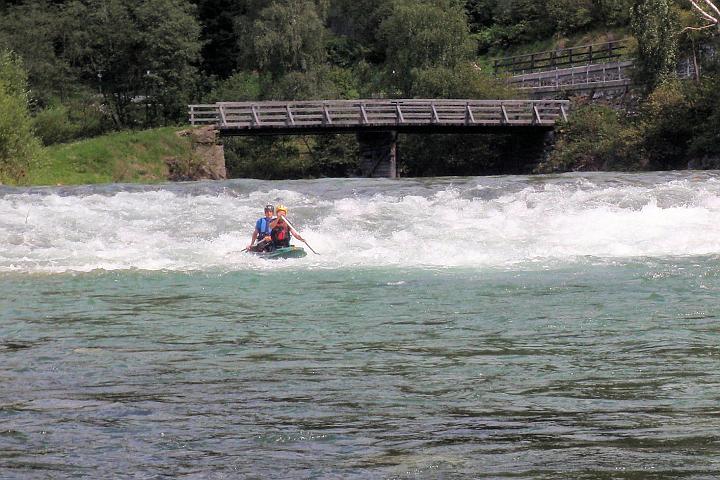 P8131890.JPG - Mur - první zbořený jez.