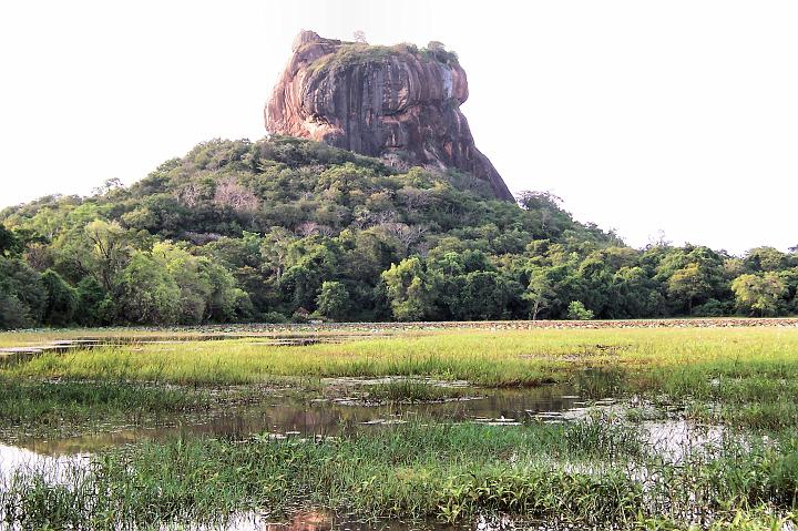 100_0903.JPG - Sigiriya Rock.